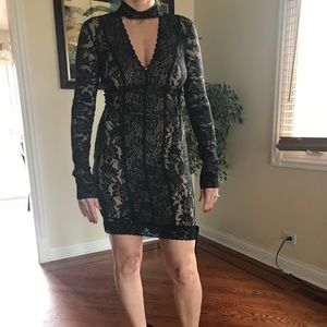Bebe lace dress